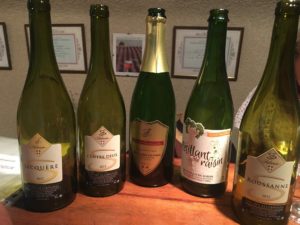 On a goûté trois sortes de vins blancs